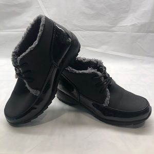 NEW waterproof bootie - 6